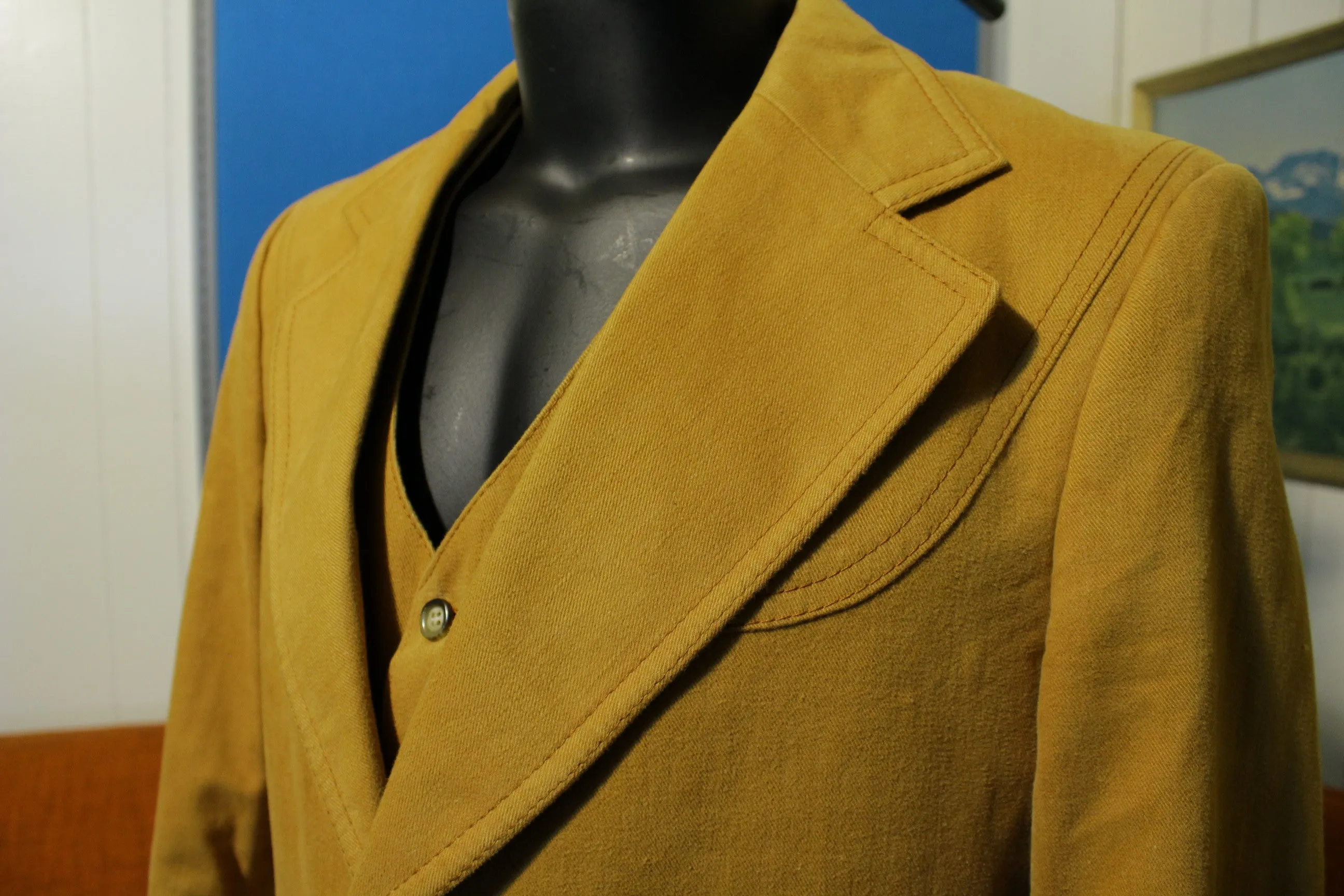 1970s Western 2 Piece Brown Cotton Blazer With Vest. Disco Jacket