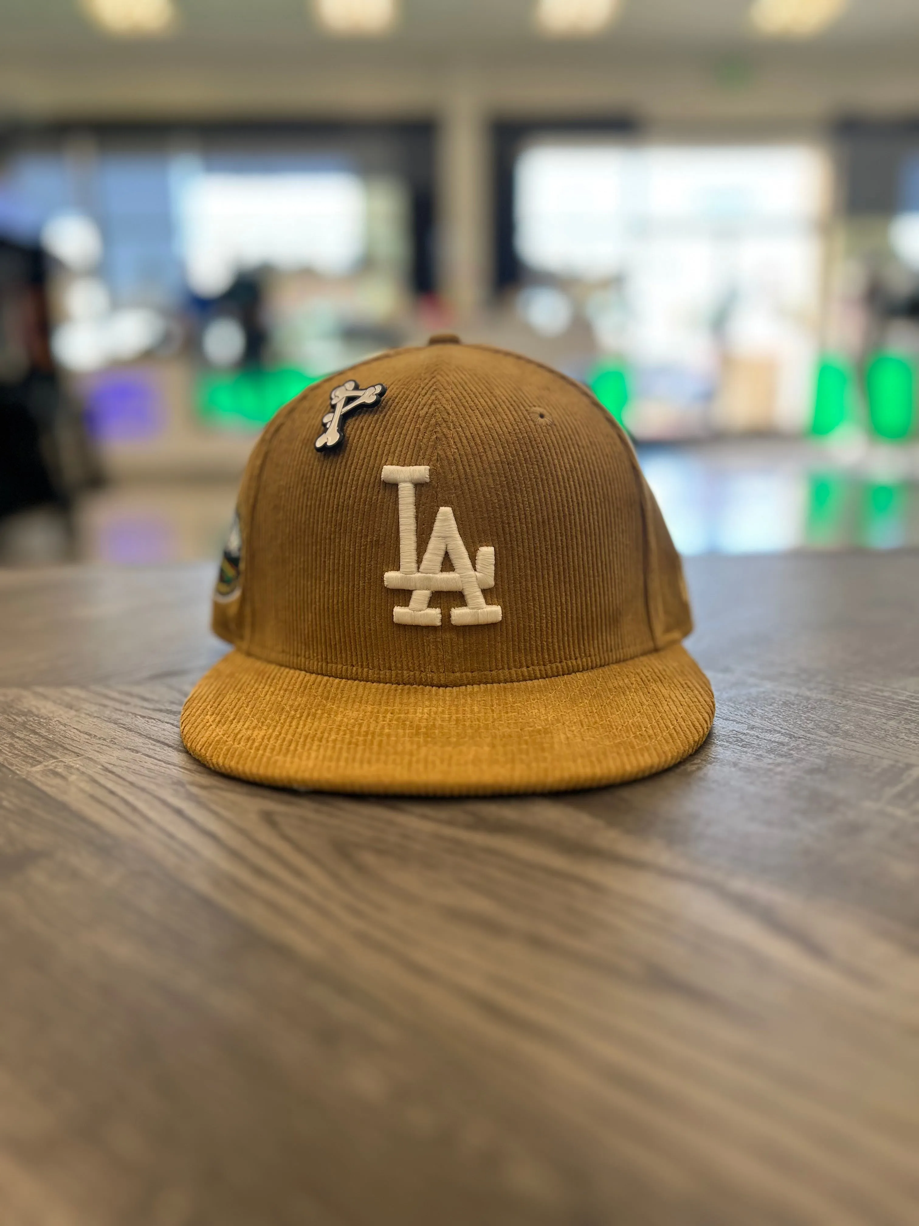 5950 LOS DODGERS WHEAT CORDUROY