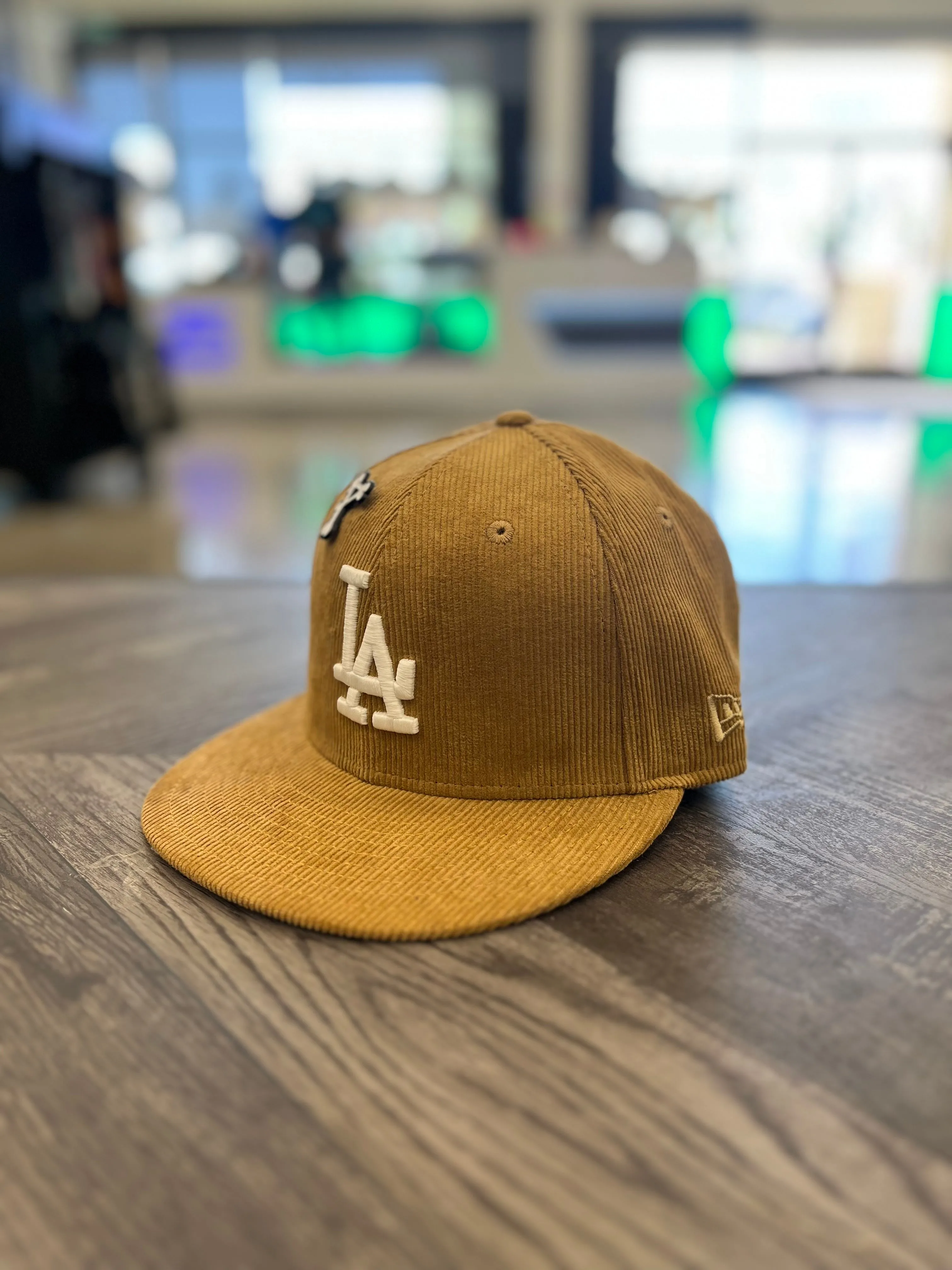 5950 LOS DODGERS WHEAT CORDUROY