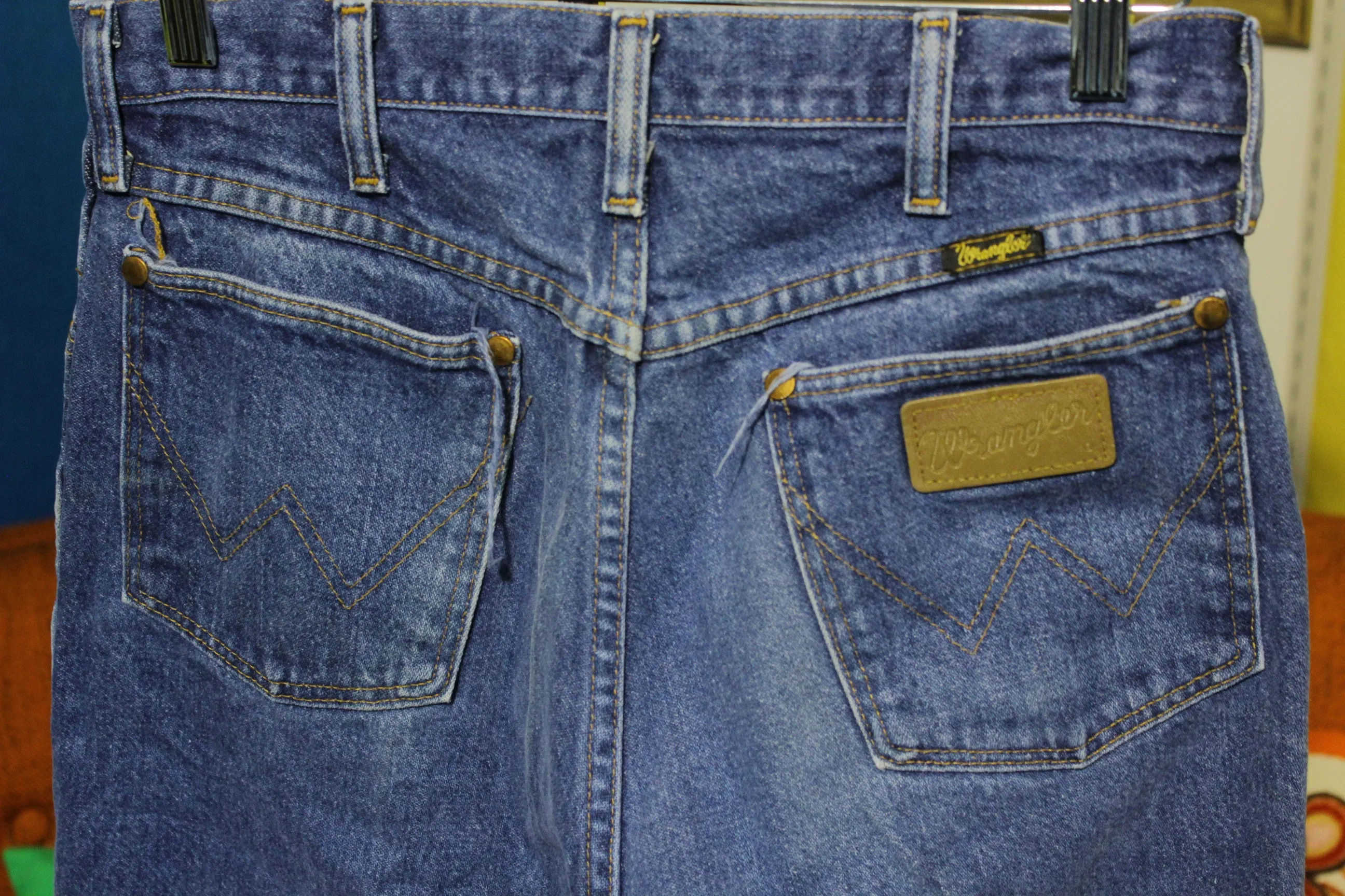 80s Wrangler Jeans Denim Made in USA 13MWZ Cowboy Cut