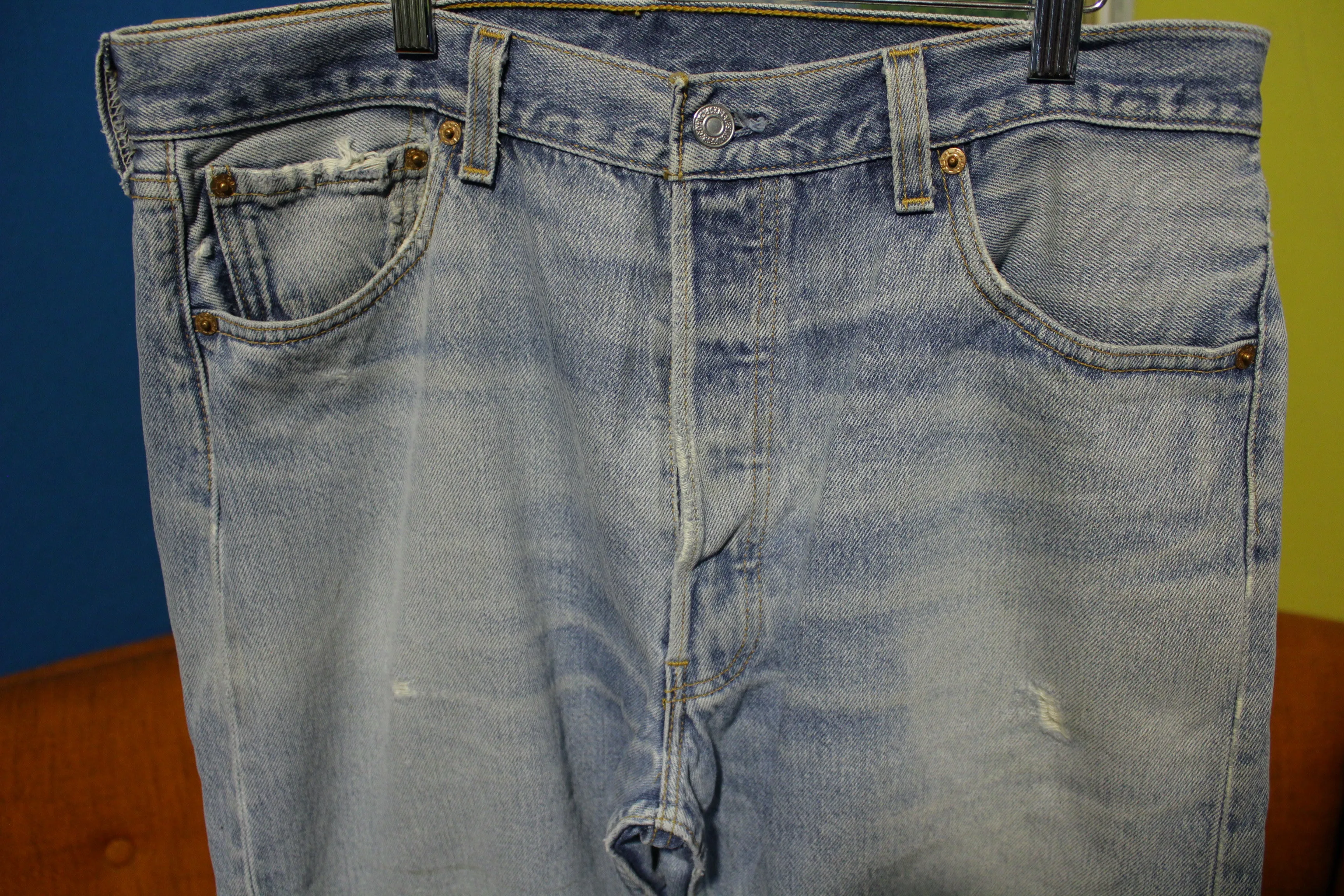 90s Levis 501 Button Fly Jeans. Vintage Grunge Punk Made in USA 501xx 34x30