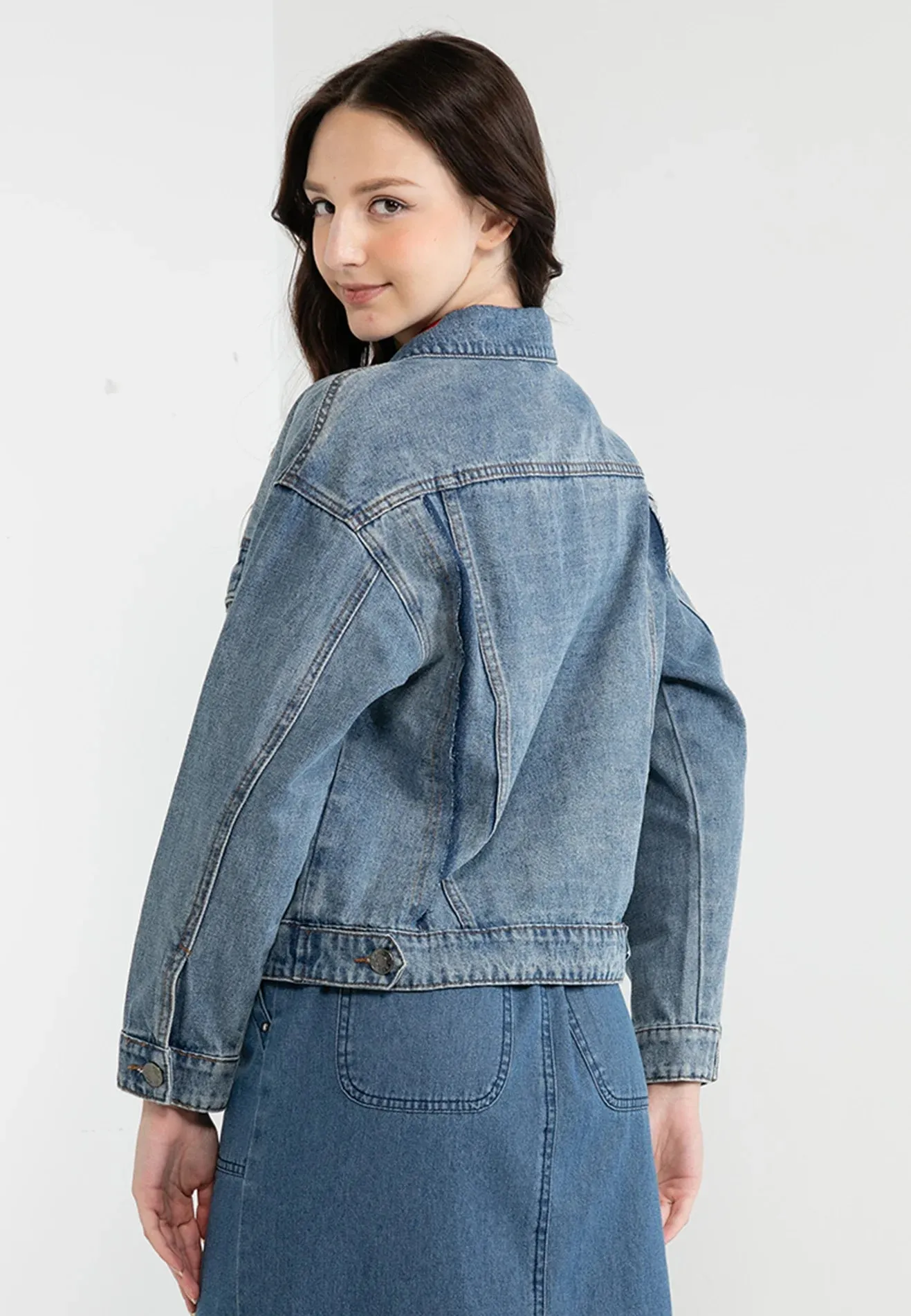 VOIR JEANS Classic Denim Double Flap Pockets Jacket